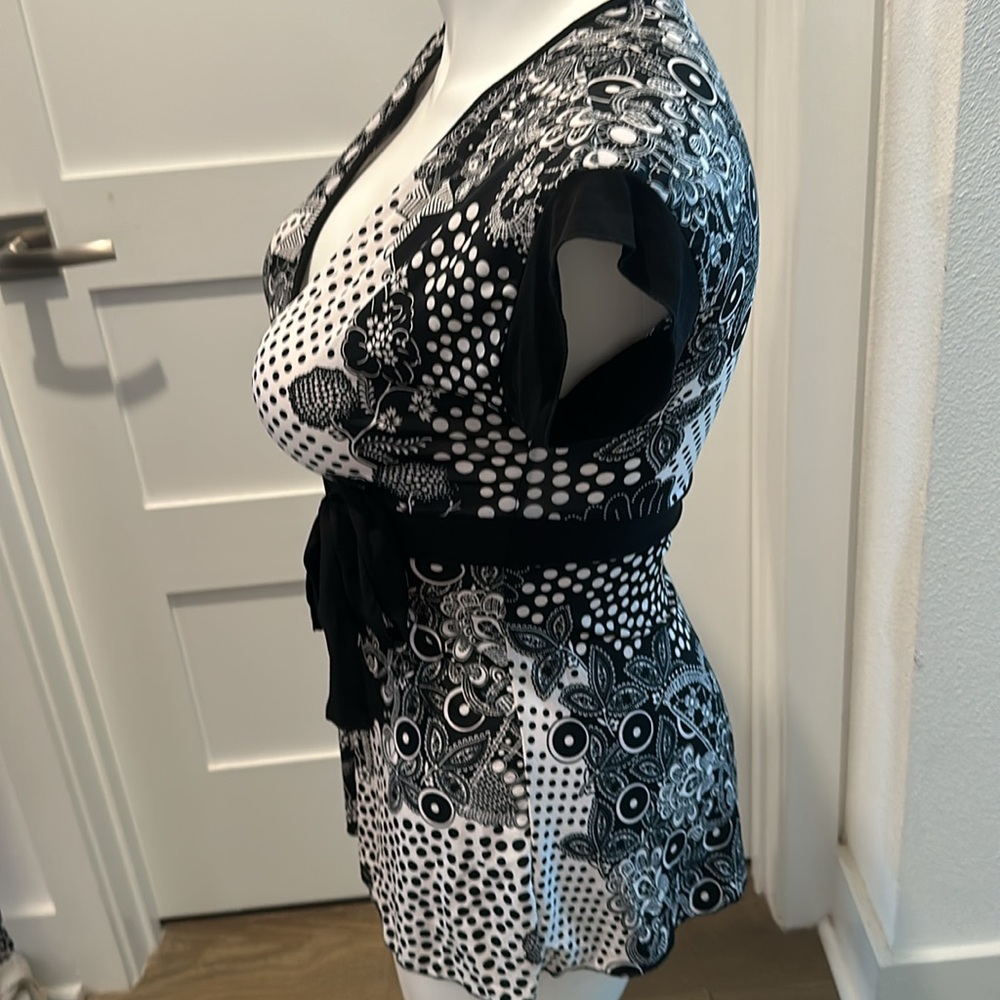 Sexy Stretch Top/Tunic - Picture 5 of 9
